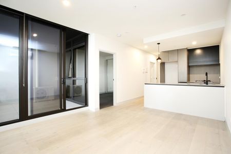 413/33 Judd Street, Richmond VIC 3121 - Photo 4