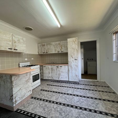 Modern Granny Flat - Photo 3