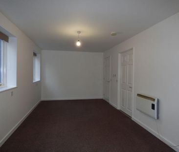 1 bedroom ground floor flat to rent - Photo 1