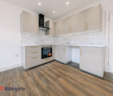 3 bedroom flat to rent - Photo 6