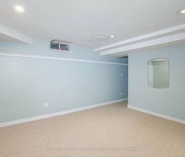 One Bed room basement with big living room for rent - Photo 2