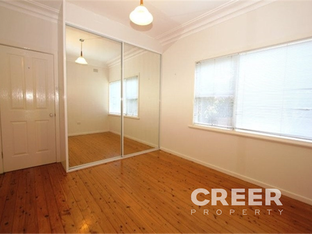 22 Buller Street, Charlestown - Photo 2