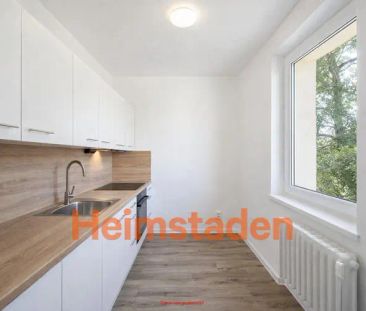Pronájem bytu 2+1 52 m - Fotografie 1