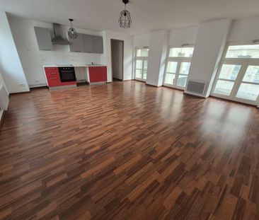 Location Appartement 3 pièces 80m² CAMBRAI 59400 - Photo 5