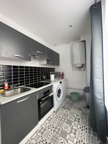 Location Appartement 2 pièces 42m² - Photo 4