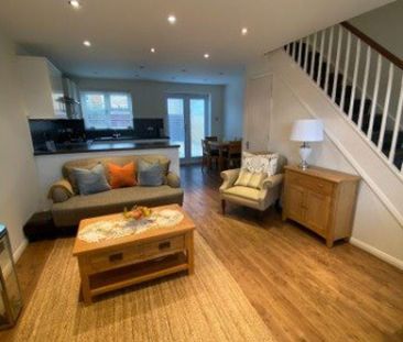 2 bedroom house to rent - Photo 1