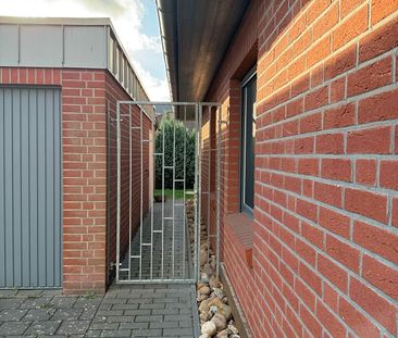 Gepflegte Erdgeschosswohnung mit Garten und Garage im beliebten Woh... - Foto 1