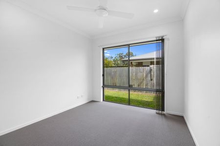 12 Crinum Circuit, Coomera, QLD 4209 - Photo 2