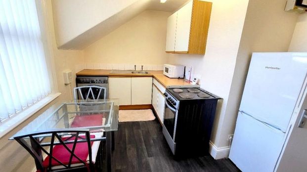 1 bedroom flat to rent - Photo 1