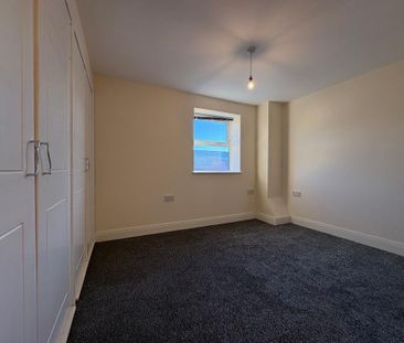 3 bedroom apartment to rent - Photo 3