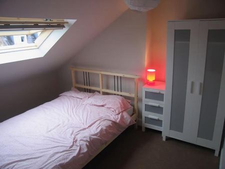 4 bedroom flat to rent - Photo 5