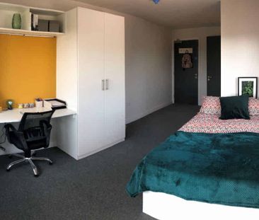 9 Bed Deluxe En-suite - Photo 2