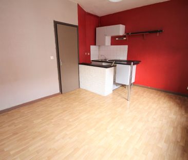 Location Appartement 2 pièces 29m² LILLE 59000 - Photo 3