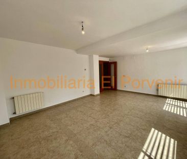 Luxury 4 room Detached House for rent in Torrent, Valencia - Photo 1