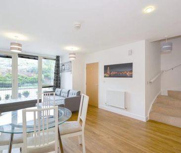 2 Bed Flat, Harston Walk, E3 - Photo 1