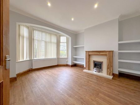 4 bedroom semi-detached house to rent - Photo 2