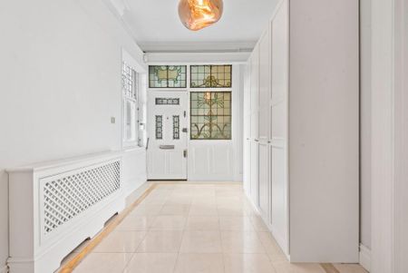 5 bedroom flat to rent - Photo 4