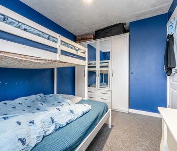 3 bedroom house to rent Kaplan Close, Shenley Lodge, Milton Keynes,... - Photo 4