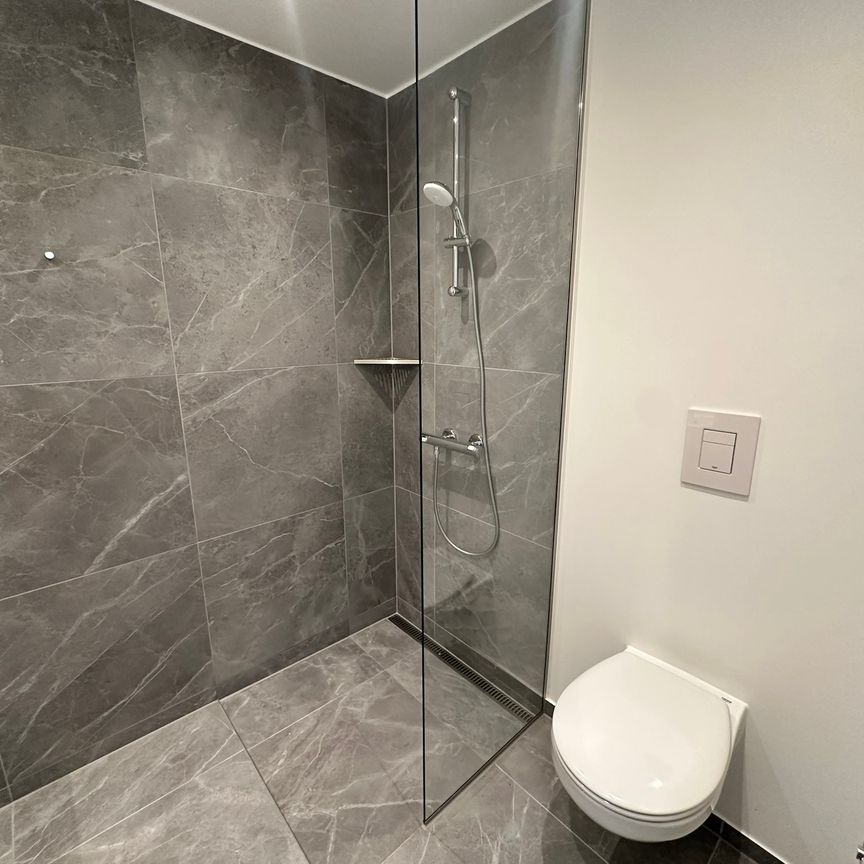 Moderne 3-værelses lejlighed i Stigsborg med altan og tagterrasse - Photo 1