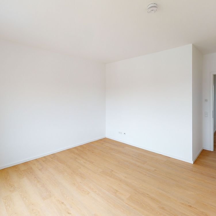 4-Zimmer-Wohnung mit moderner Einbauküche und Balkon - Photo 1