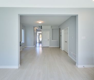 For Lease - 761 DERREEN Avenue, Stittsville - Munster - Richmond, O... - Photo 2