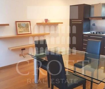Monti: renovated 1 Bedroom, spacious living, kitchen and bath. Loca... - Photo 6