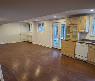 For Lease - 35 Westacott Crescent, Ajax, Ontario - Photo 6