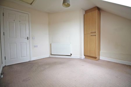 2 bedroom apartment to rent - Photo 3