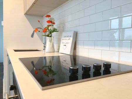 For Lease - 50 Charles Street Unit# 2315, Toronto, Ontario - Photo 5