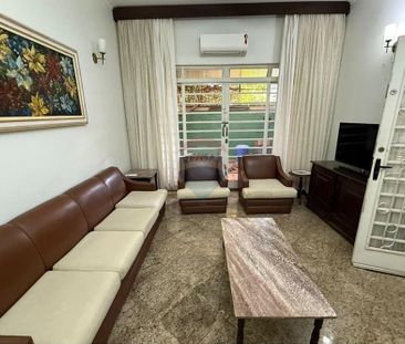 Locação Casa Térrea no Centro 193,94mts com 04 Dormitórios MOBILIAD... - Photo 1