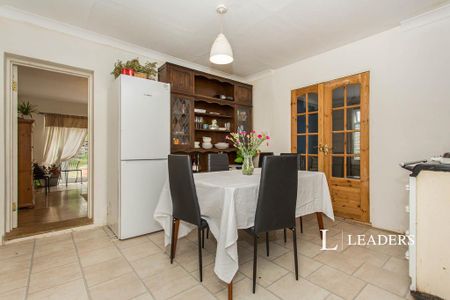 4 bedroom bungalow to rent - Photo 5