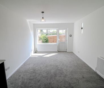 2 Bed Semi-Detached House, Dunmow Court, NG3 - Photo 1