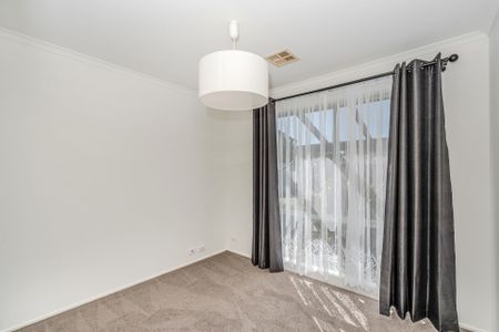 8/4 Redwood Avenue, Jerrabomberra NSW 2619 - Townhouse For Rent | Domain - Photo 3