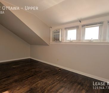 1 Bed 1 Bath Upper on Ottawa - Off Street Parking and In-Unit Laund... - Photo 1