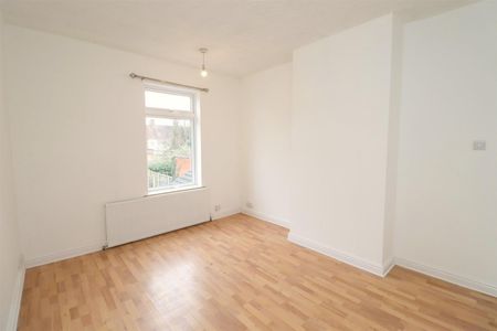 2 BED Terraced House To rent - Photo 2