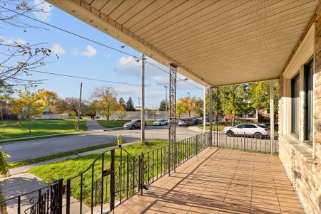 For Lease - 99 Twenty Sixth Street Unit# Main, Toronto, Ontario - Photo 5