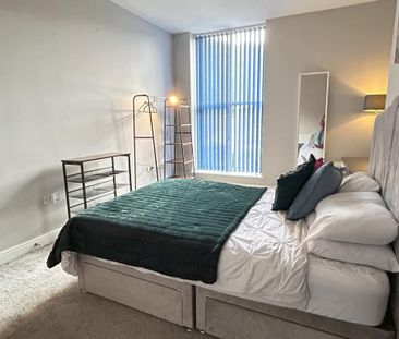 1 bedroom in a house share to rent - Photo 1