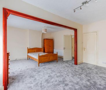 2 bedroom maisonette to rent - Photo 5