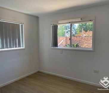 3 Bedroom 1 Bath 1 Car Home - Photo 6