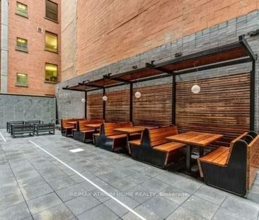 For Lease - 70 Temperance Street Unit# 3002, Toronto, Ontario - Photo 6