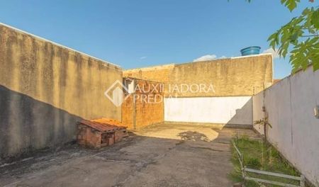Casa com 2 quartos e 42m² para alugar em Guajuviras, Canoas. - Photo 2