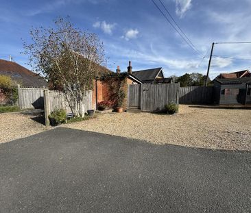 1 bedroom cottage to rent - Photo 4
