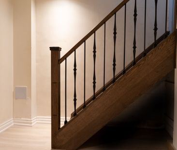 For Lease - 9 Sylla Avenue Unit# Lower, Toronto, Ontario - Photo 2