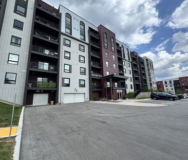 Bistro 6: 2 Bed, 2 Bath 5th Floor Condo, Spice Way - Photo 2