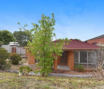 32 Magnolia Blvd, Meadow Heights, VIC 3048 - Photo 4