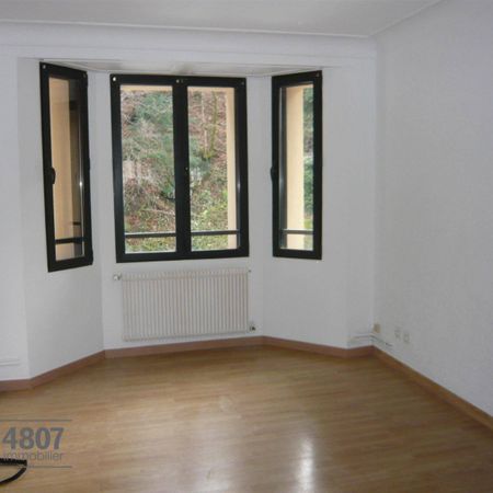 Location appartement rénové 4 pièces 72.2 m² à Cluses (74300) 4 - Photo 3