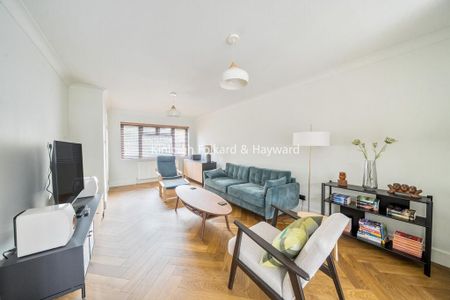 5 bedroom detached house to rent - Photo 2