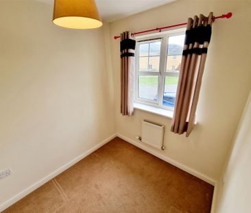 3 Bedroom House to Rent in Windsor Road, Rushden, NN10 0BB, NN10 - Photo 2