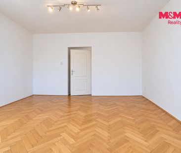 Pronájem bytu 2+1 74 m² - Photo 1
