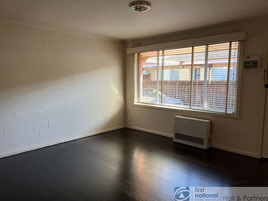 3 / 14 Benga Avenue, Dandenong - Photo 1